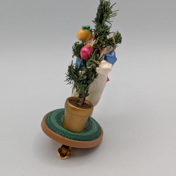 Hallmark Keepsake Mischievous Kittens Clip-On Ornament 2004 - 6th in Series - Picture 3 of 10